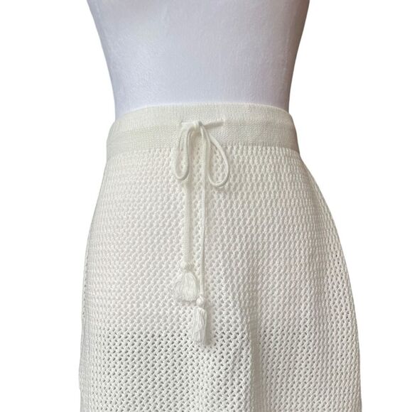 Moon and Madison Open Knit Mini Skirt In Cream Womens Size Large NWT - Picture 3 of 10